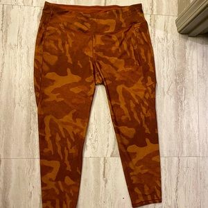 Calia active leggings, size xxl, capri length